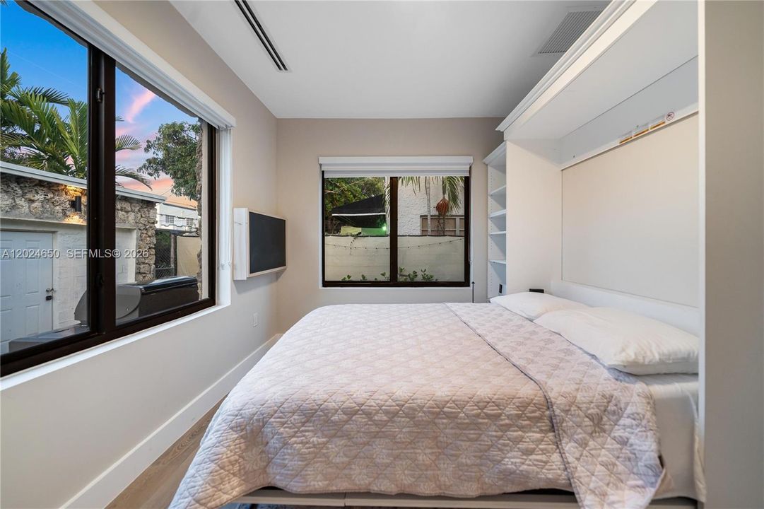 For Rent: $7,900 (4 beds, 3 baths, 1788 Square Feet)
