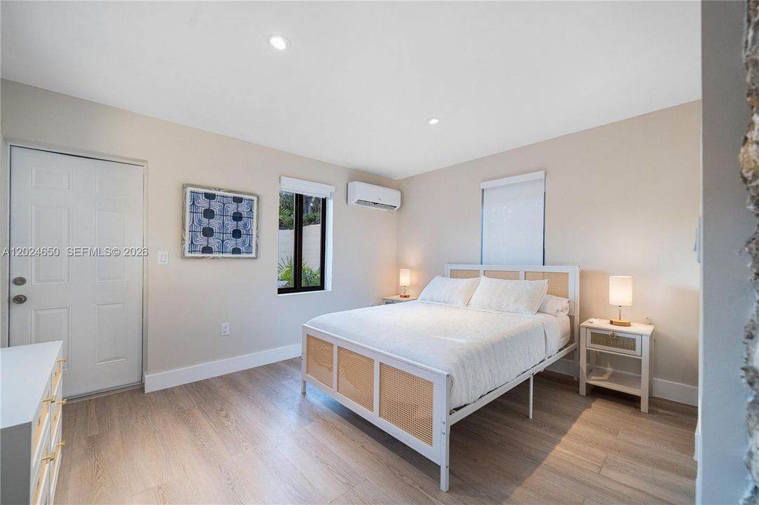 For Rent: $7,900 (4 beds, 3 baths, 1788 Square Feet)