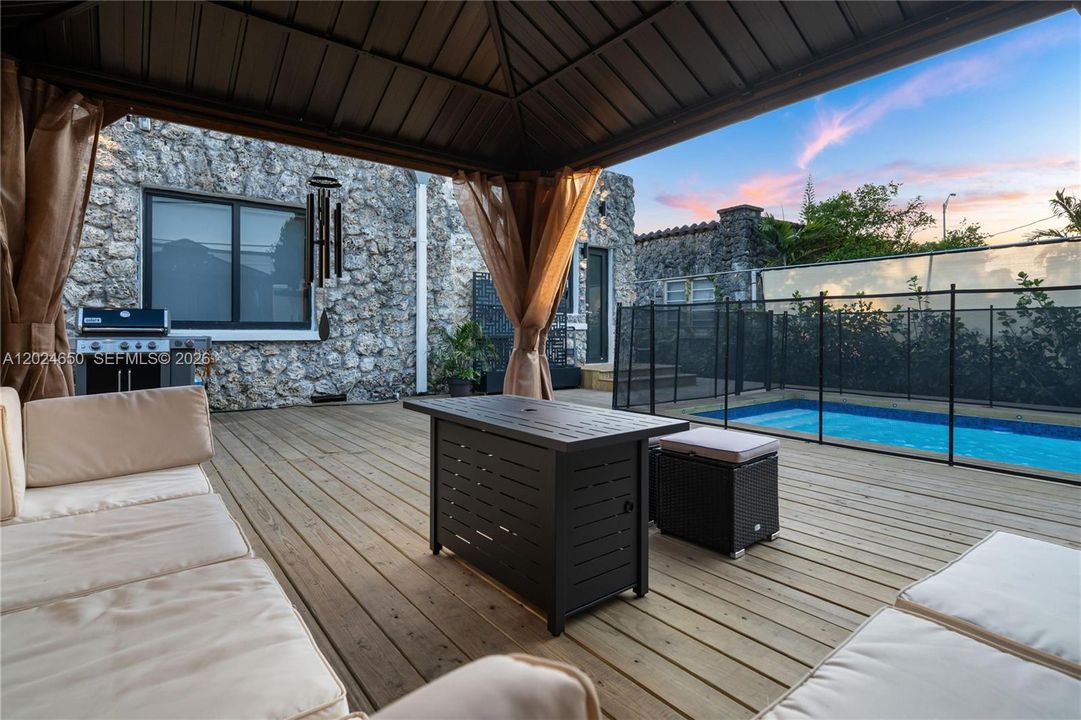 For Rent: $7,900 (4 beds, 3 baths, 1788 Square Feet)