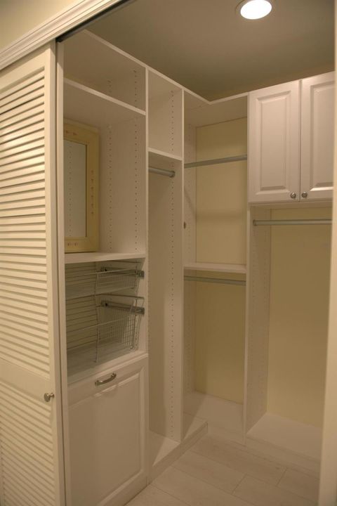 35-master bedroom closet