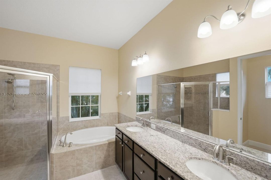 33-web-or-mls-12010-sw-aventino-dr