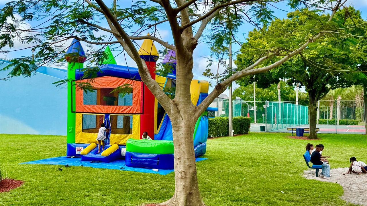 Kid's area