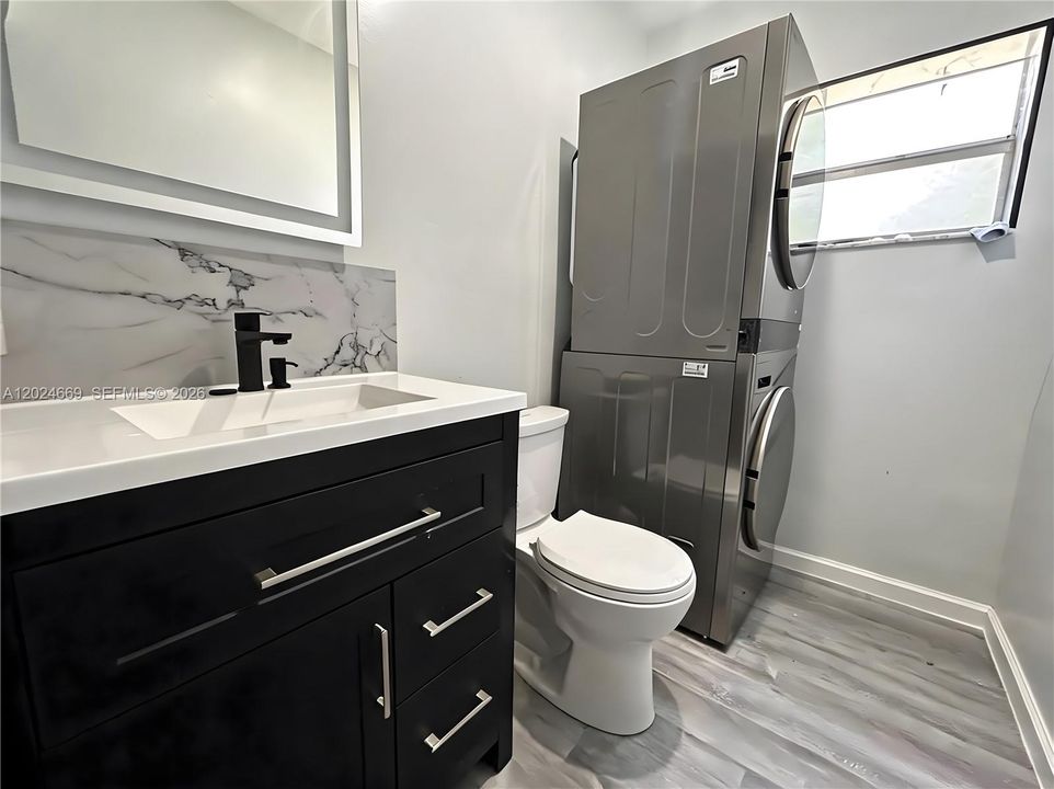 For Sale: $459,000 (3 beds, 1 baths, 1432 Square Feet)