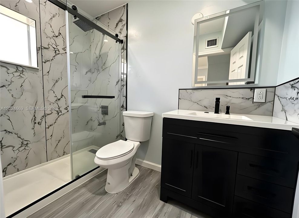 For Sale: $459,000 (3 beds, 1 baths, 1432 Square Feet)