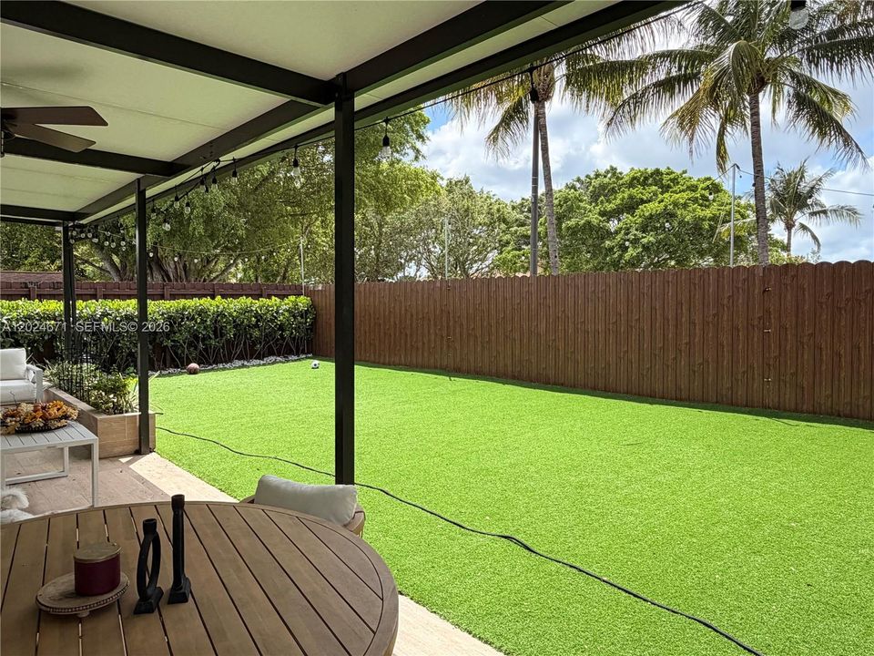 For Rent: $4,000 (4 beds, 3 baths, 2800 Square Feet)