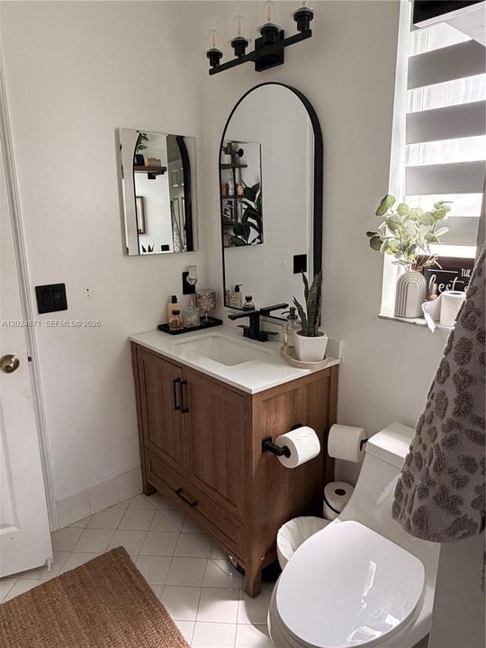 For Rent: $4,000 (4 beds, 3 baths, 2800 Square Feet)