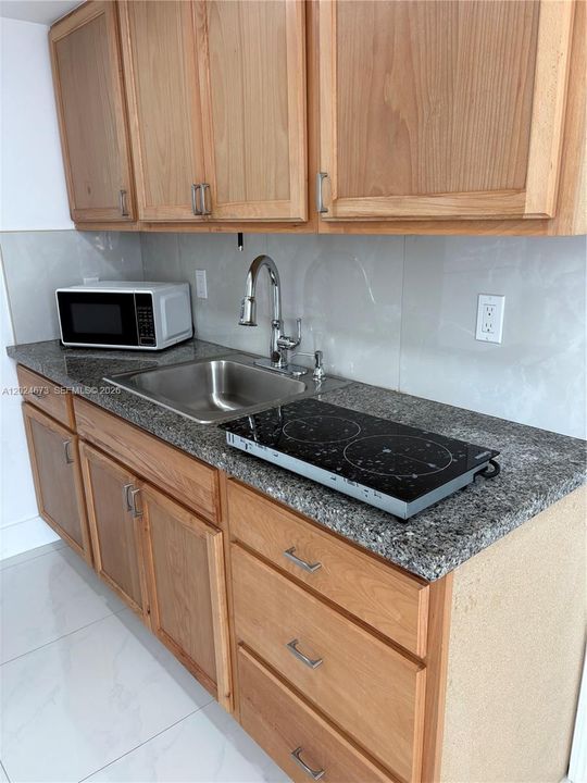 En Renta: $1,300 (1 camas, 1 baños, 400 Pies cuadrados)