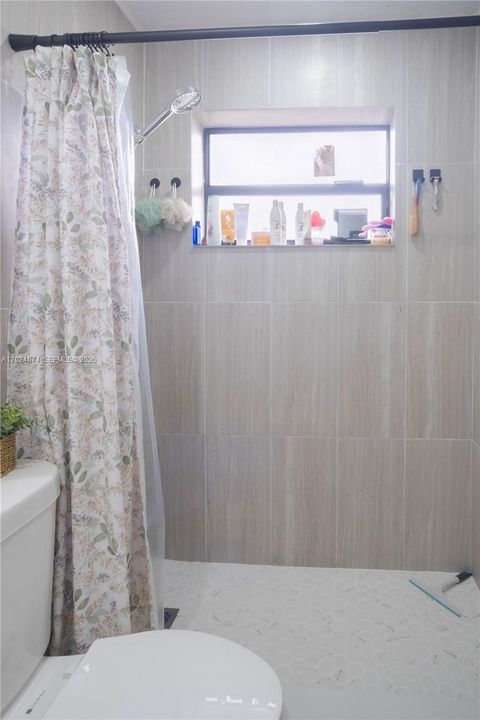 For Sale: $720,000 (0 beds, 0 baths, 1737 Square Feet)
