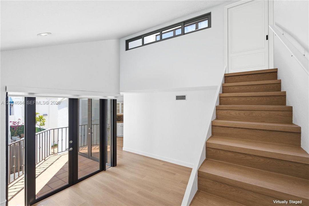 Loft can be enclosed to make a 2nd Bedroom