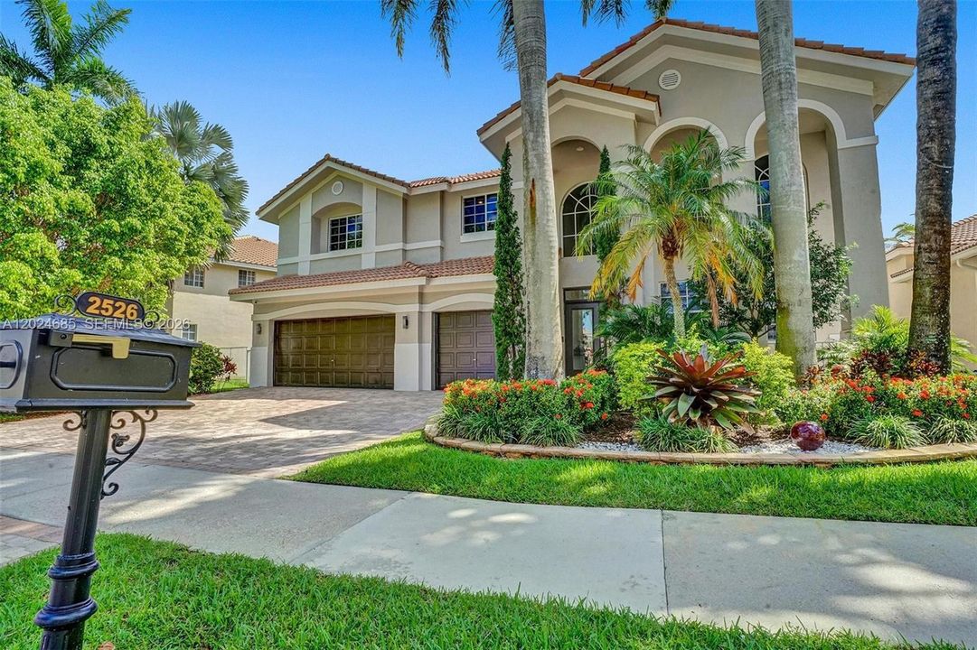 For Rent: $10,100 (5 beds, 4 baths, 3894 Square Feet)