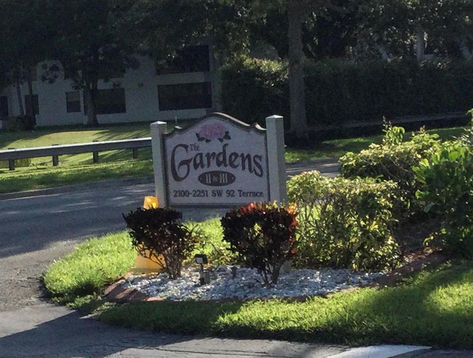 gardens 2 & 3 sign