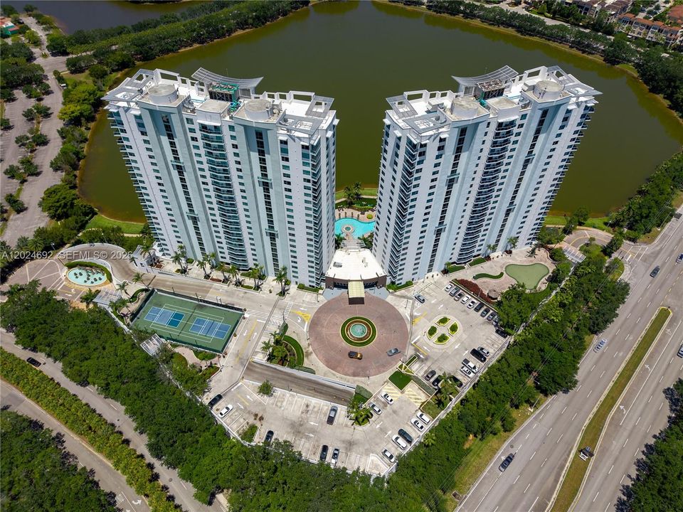 В аренду: $3,500 (3 спален, 2 ванн, 1271 Квадратных фут)