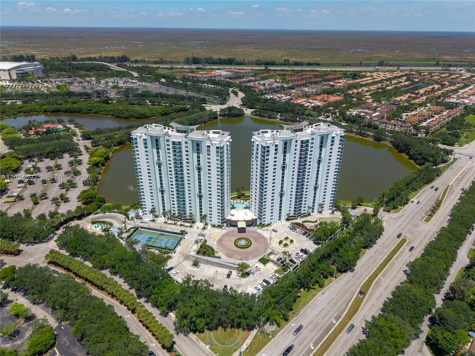 В аренду: $3,500 (3 спален, 2 ванн, 1271 Квадратных фут)