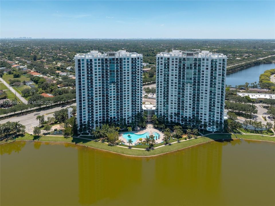 В аренду: $3,500 (3 спален, 2 ванн, 1271 Квадратных фут)