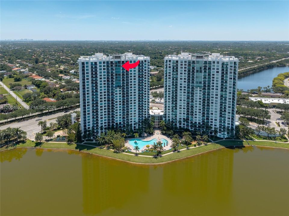В аренду: $3,500 (3 спален, 2 ванн, 1271 Квадратных фут)