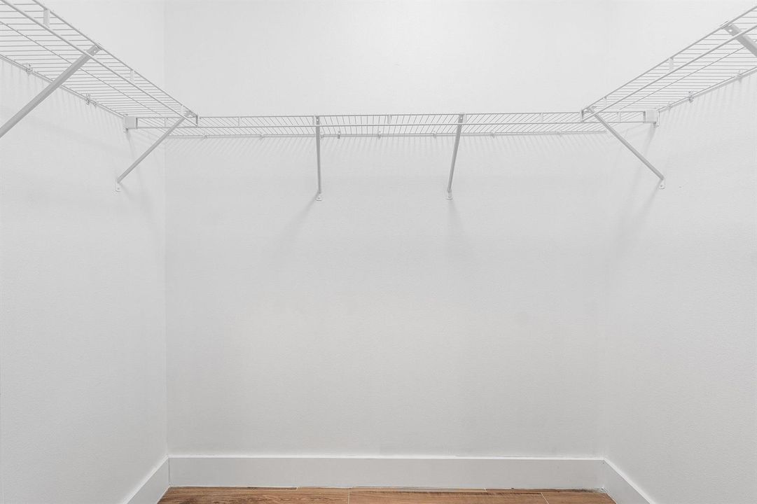 Walk-in Closet