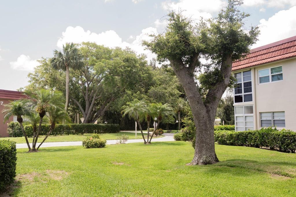 ExteriorClubHouse-6 (1)