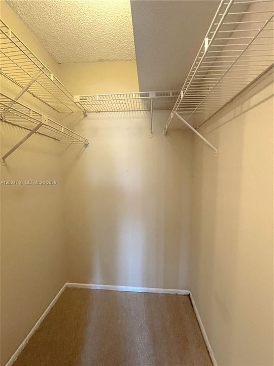 For Rent: $1,950 (2 beds, 2 baths, 1020 Square Feet)