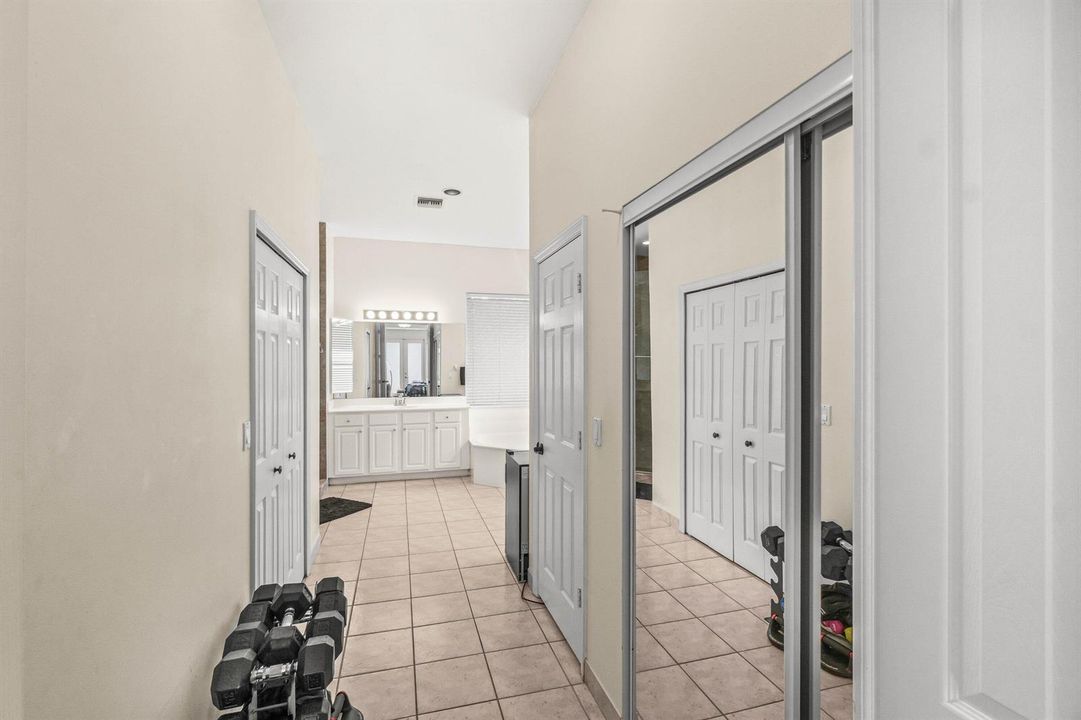 026-21473HalsteadDrive-BocaRaton-FL-3342