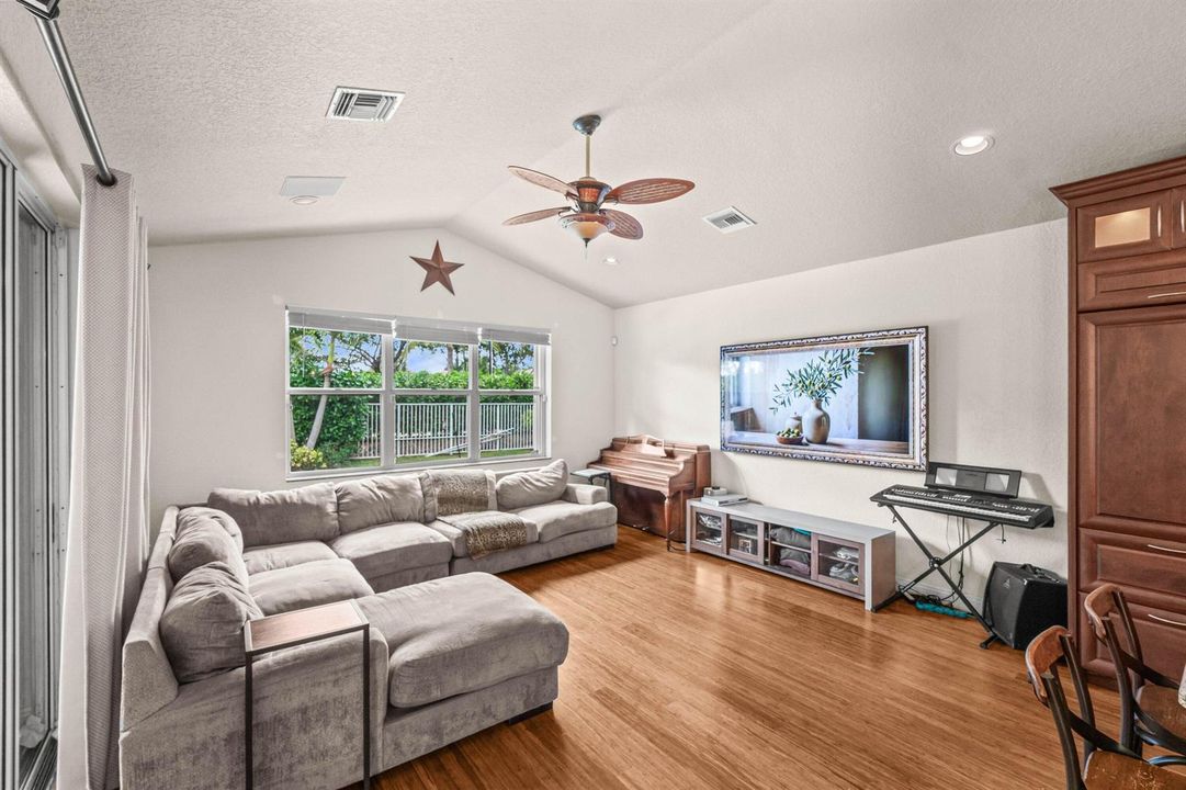 018-21473HalsteadDrive-BocaRaton-FL-3342