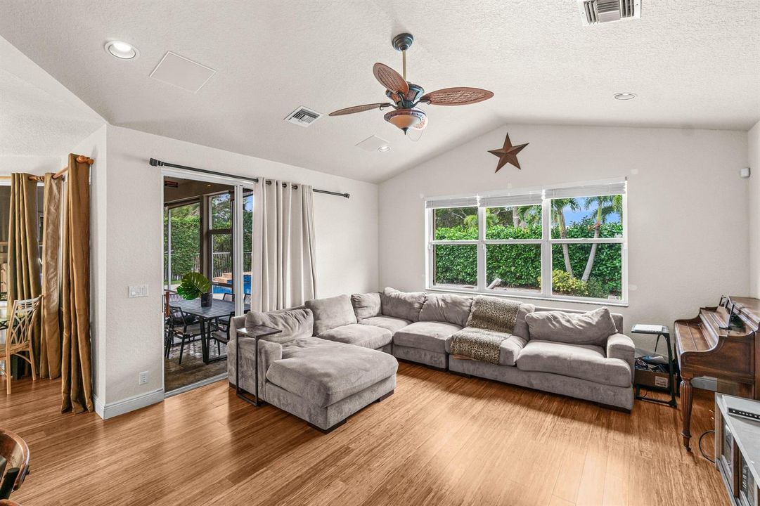 019-21473HalsteadDrive-BocaRaton-FL-3342