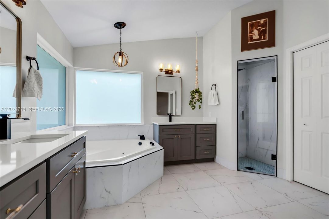 For Sale: $1,300,000 (4 beds, 3 baths, 2772 Square Feet)