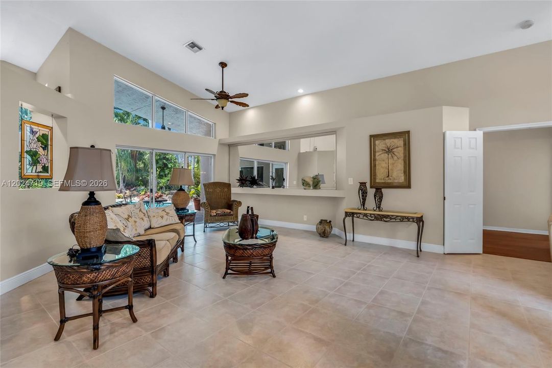 For Sale: $1,300,000 (4 beds, 3 baths, 2772 Square Feet)
