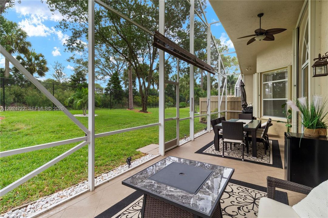 For Sale: $600,000 (3 beds, 2 baths, 2018 Square Feet)