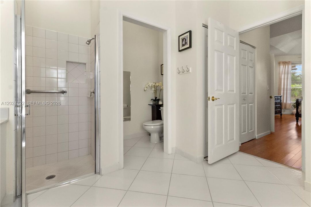 For Sale: $600,000 (3 beds, 2 baths, 2018 Square Feet)