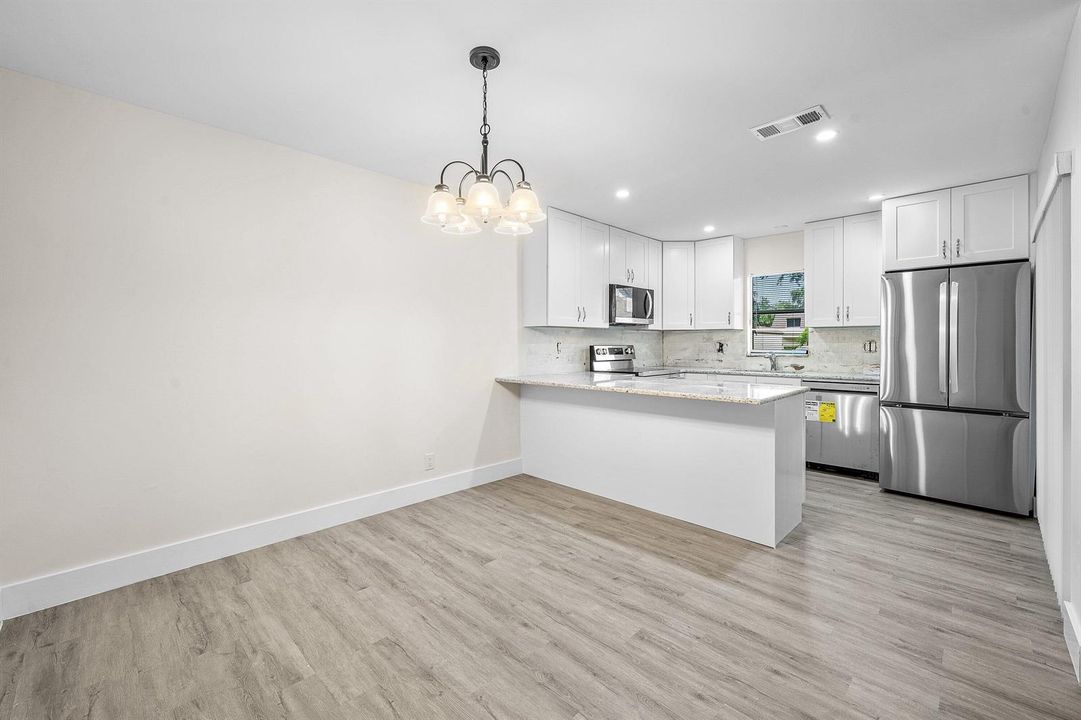 9380 SW 61 B (10)