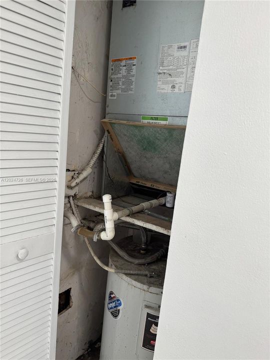 В аренду: $1,990 (2 спален, 2 ванн, 1036 Квадратных фут)