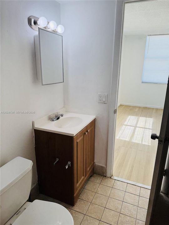 В аренду: $1,990 (2 спален, 2 ванн, 1036 Квадратных фут)