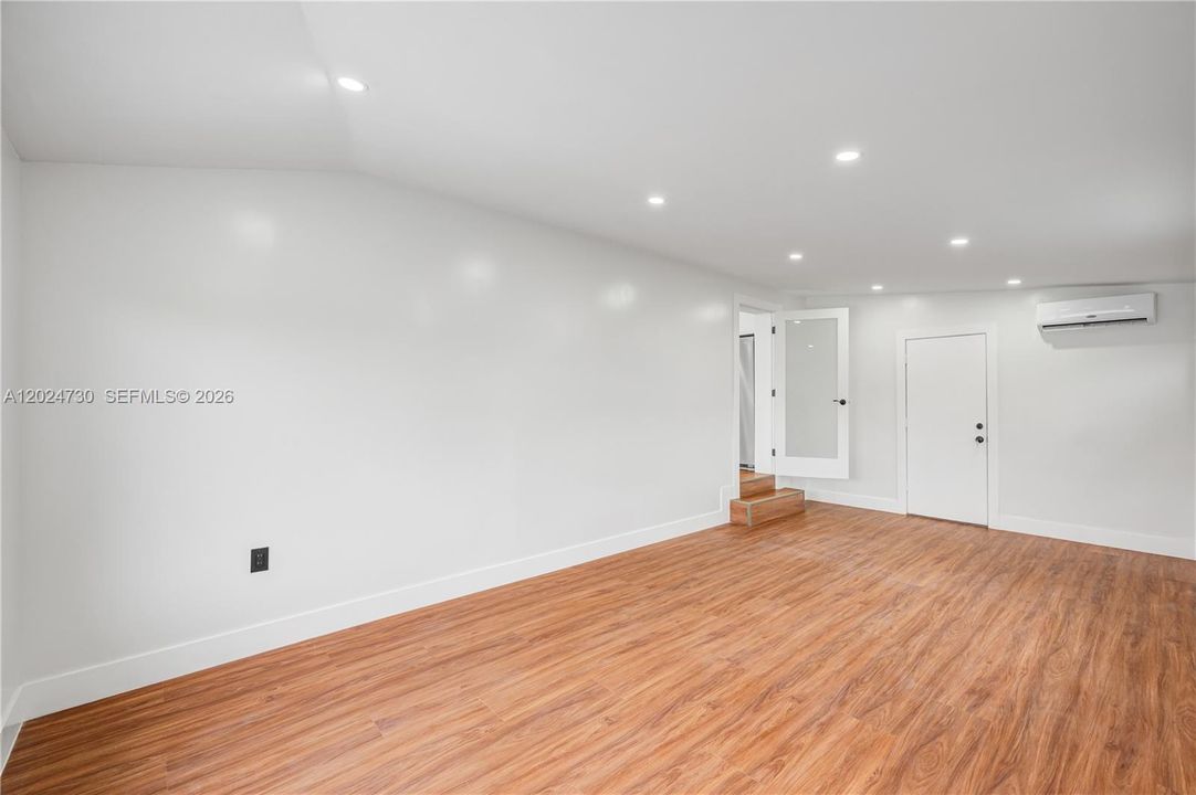 Bonus Room