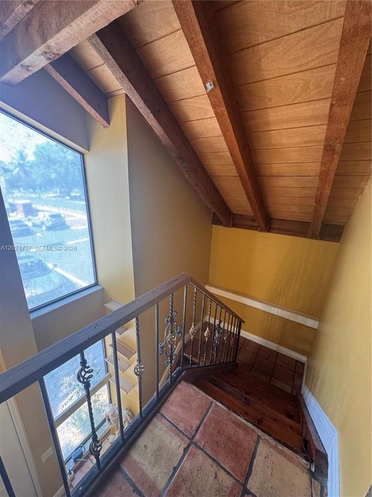 На продажу: $379,900 (3 спален, 2 ванн, 1550 Квадратных фут)