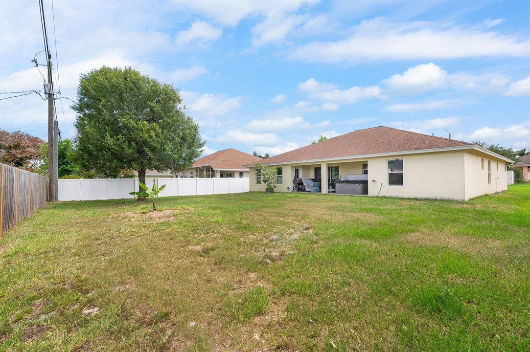 27-web-or-mls-3634 SW Margela St - 27