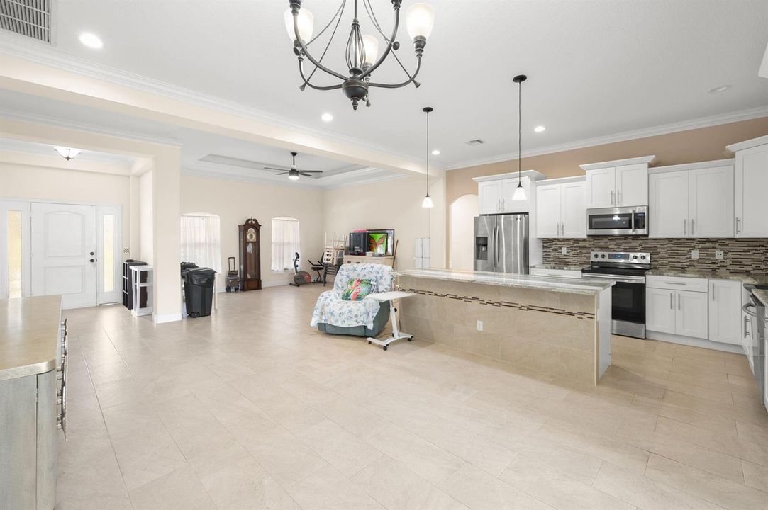 16-web-or-mls-3634 SW Margela St - 16