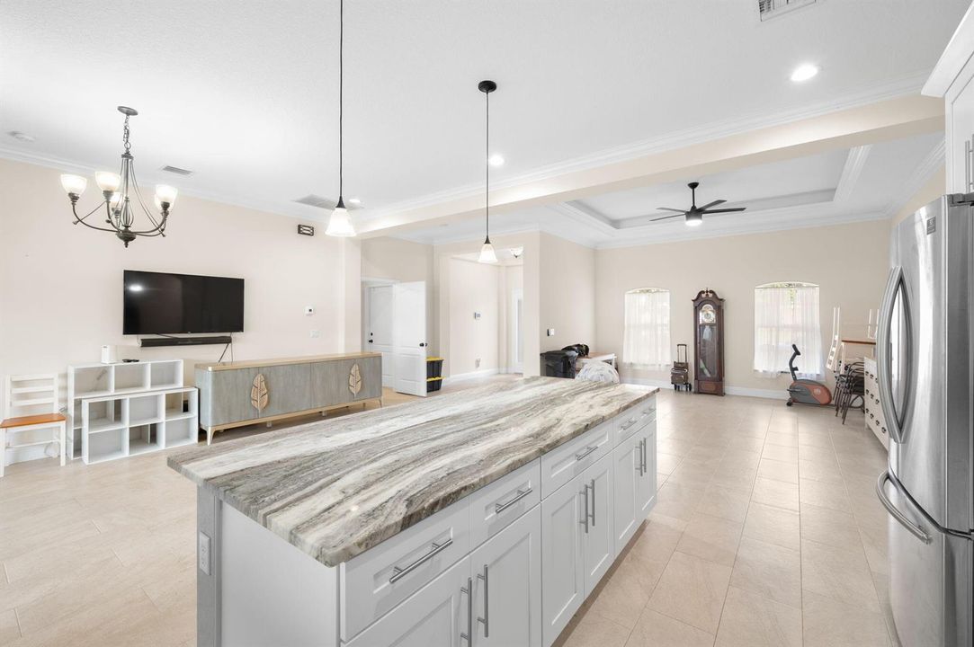 20-web-or-mls-3634 SW Margela St - 20