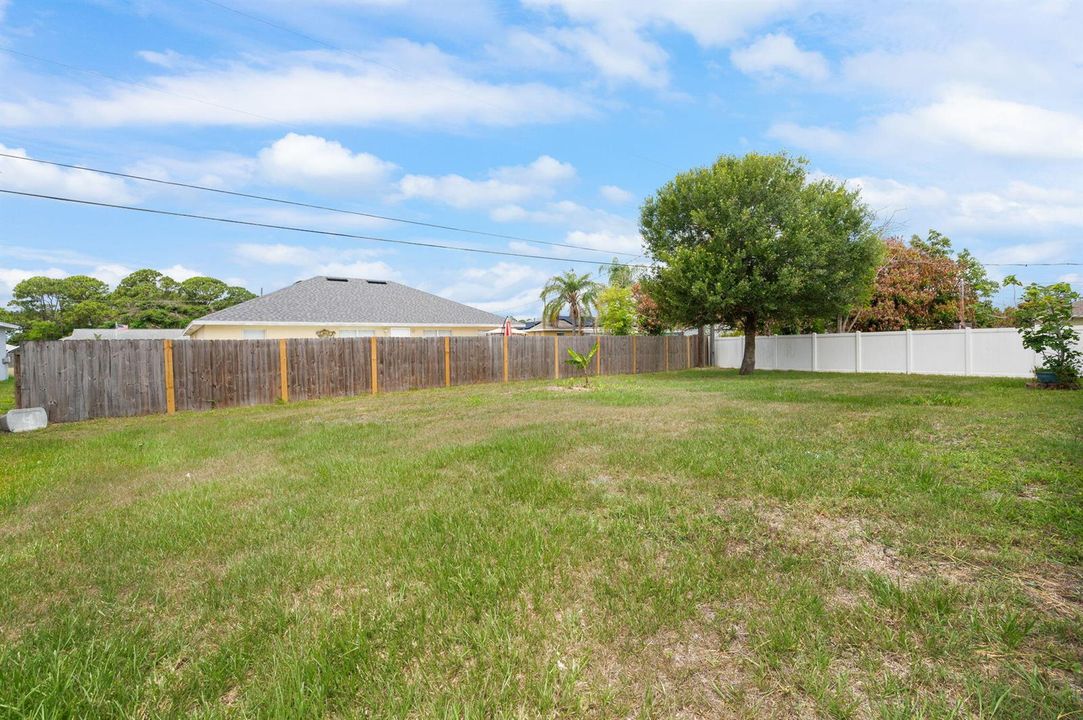 26-web-or-mls-3634 SW Margela St - 26