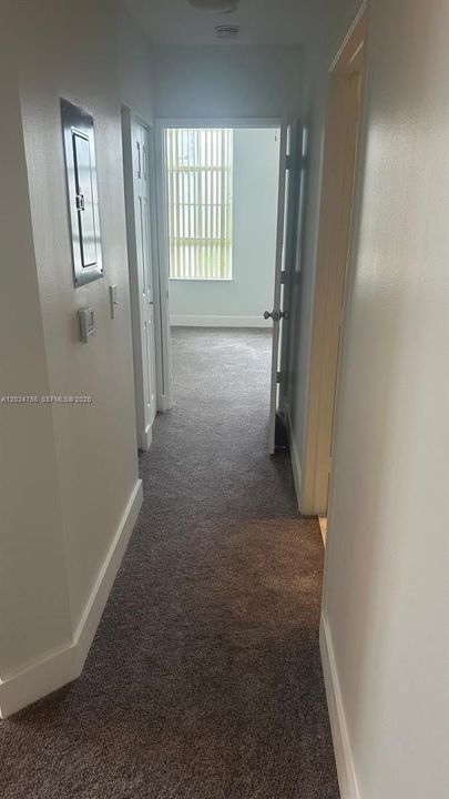 В аренду: $2,850 (2 спален, 2 ванн, 1083 Квадратных фут)