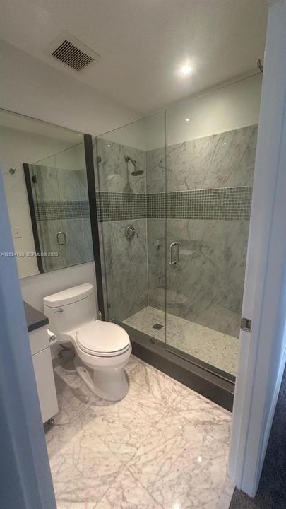 В аренду: $2,850 (2 спален, 2 ванн, 1083 Квадратных фут)