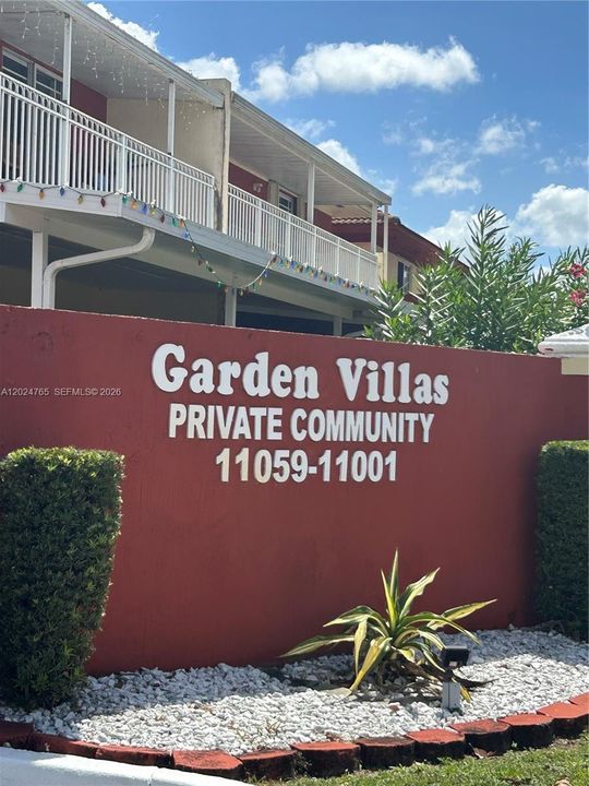 For Rent: $2,600 (2 beds, 2 baths, 1029 Square Feet)