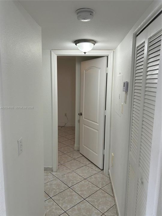 For Rent: $2,600 (2 beds, 2 baths, 1029 Square Feet)
