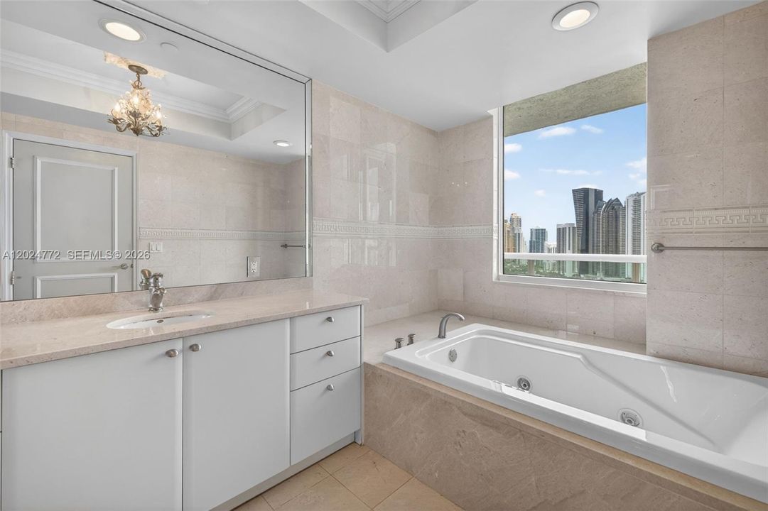 For Sale: $2,900,000 (4 beds, 5 baths, 3906 Square Feet)