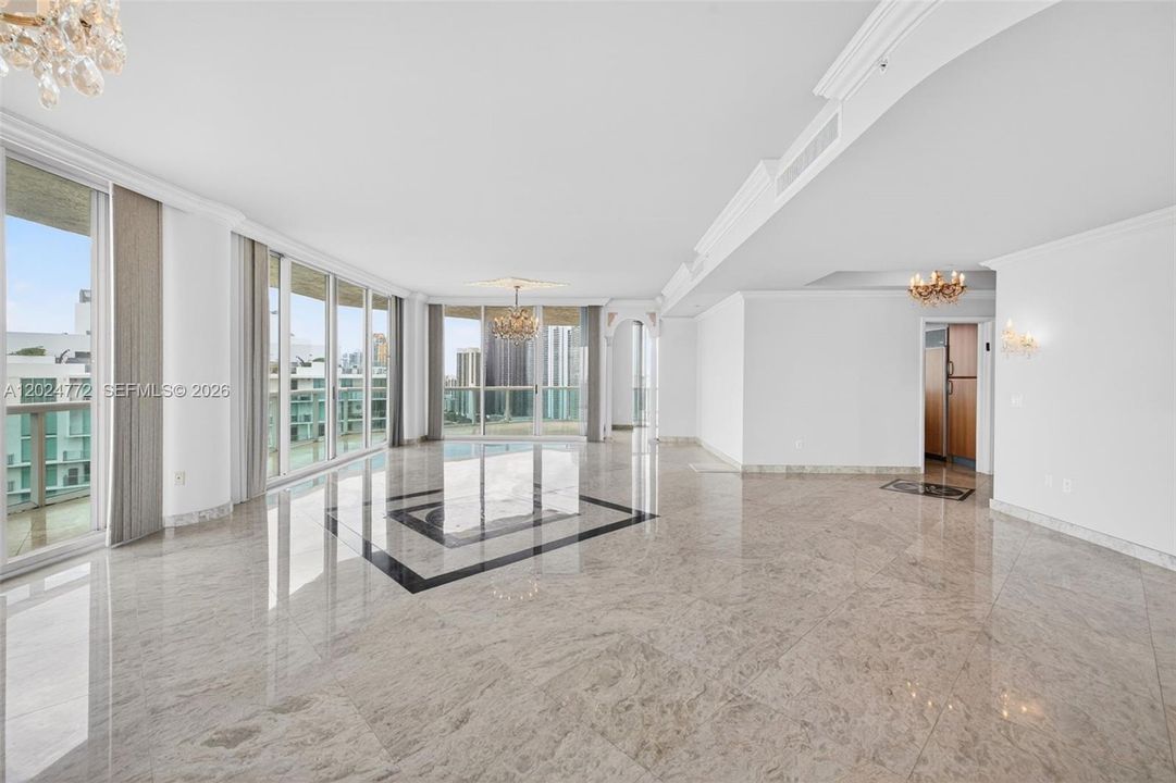 For Sale: $2,900,000 (4 beds, 5 baths, 3906 Square Feet)
