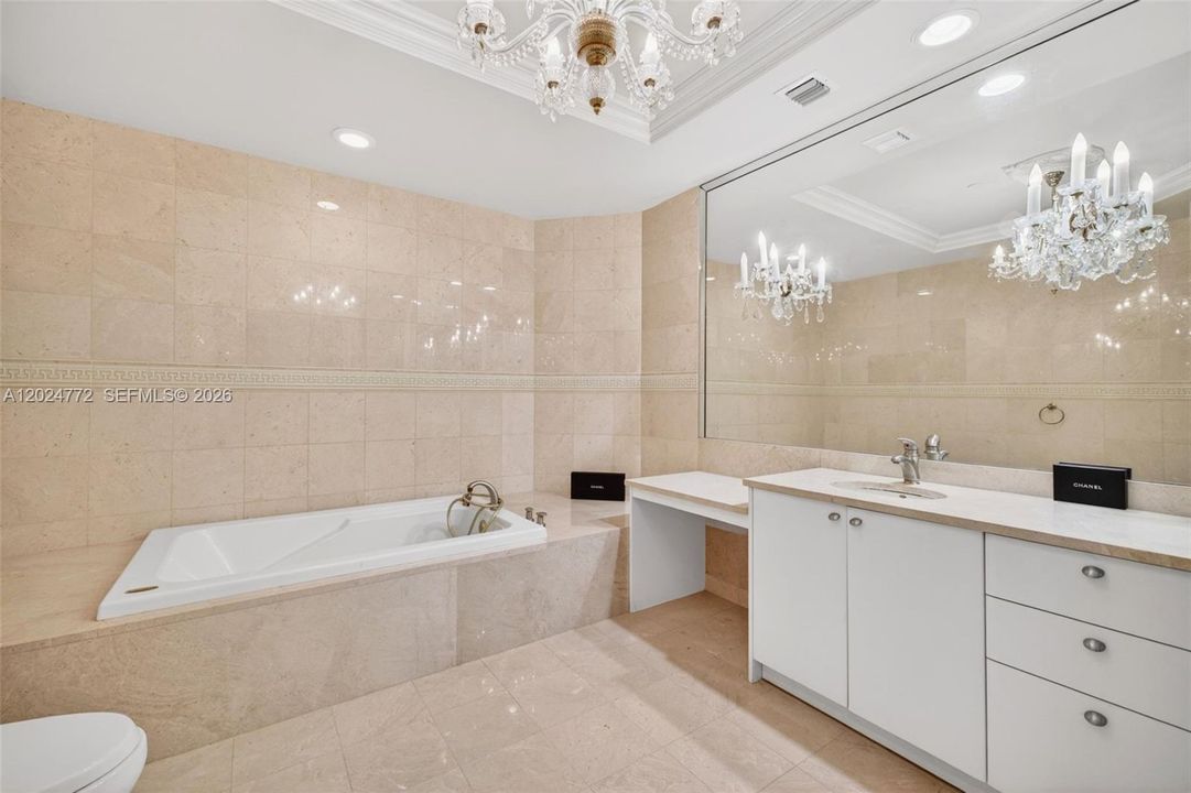 For Sale: $2,900,000 (4 beds, 5 baths, 3906 Square Feet)