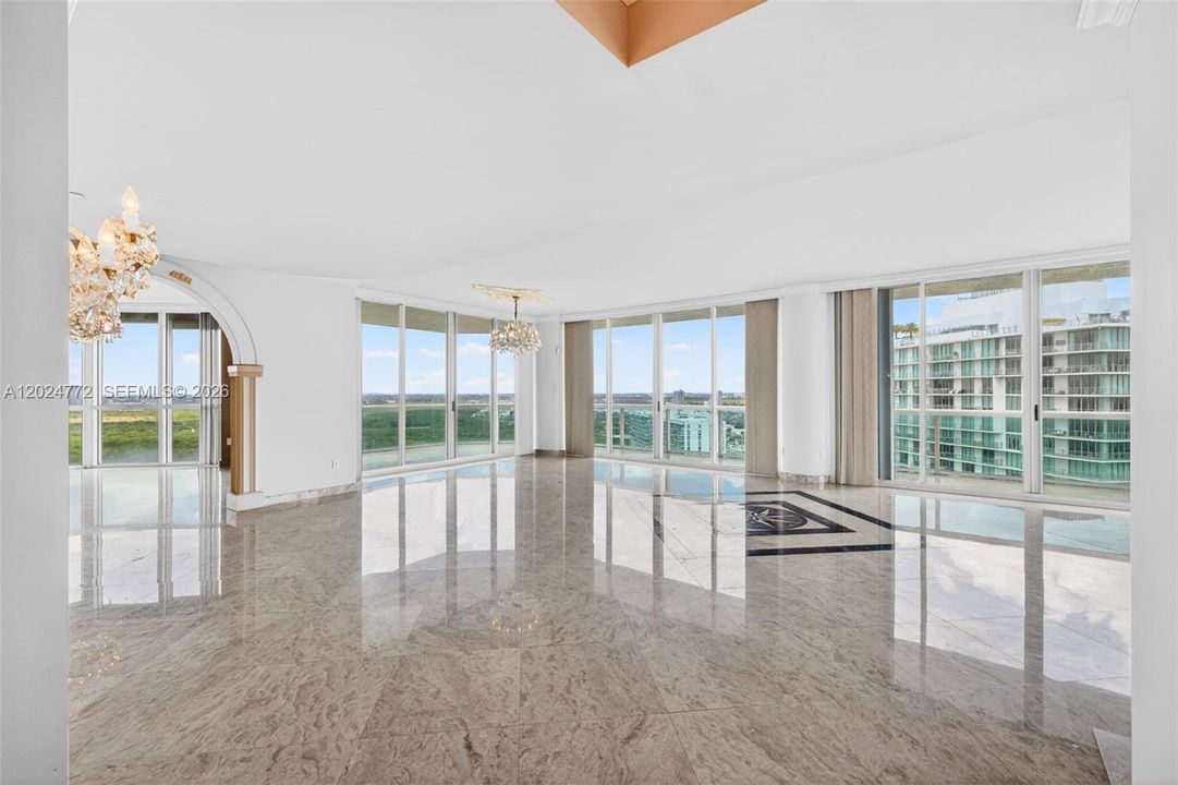 For Sale: $2,900,000 (4 beds, 5 baths, 3906 Square Feet)
