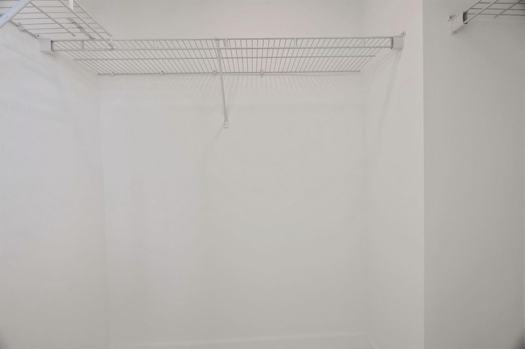 Guest Bedroo 2-WIC