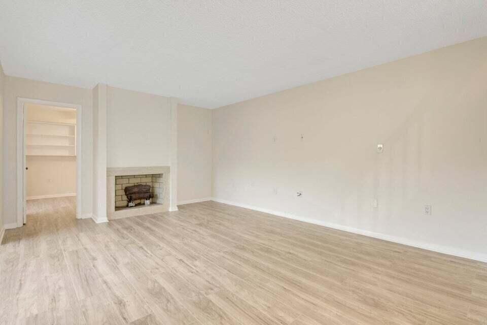 1304 living room