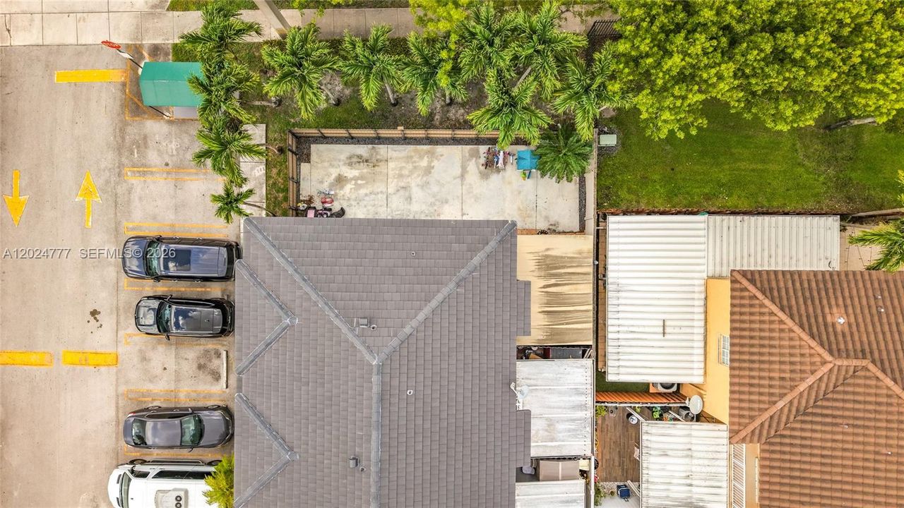 En Venta: $395,000 (2 camas, 2 baños, 976 Pies cuadrados)