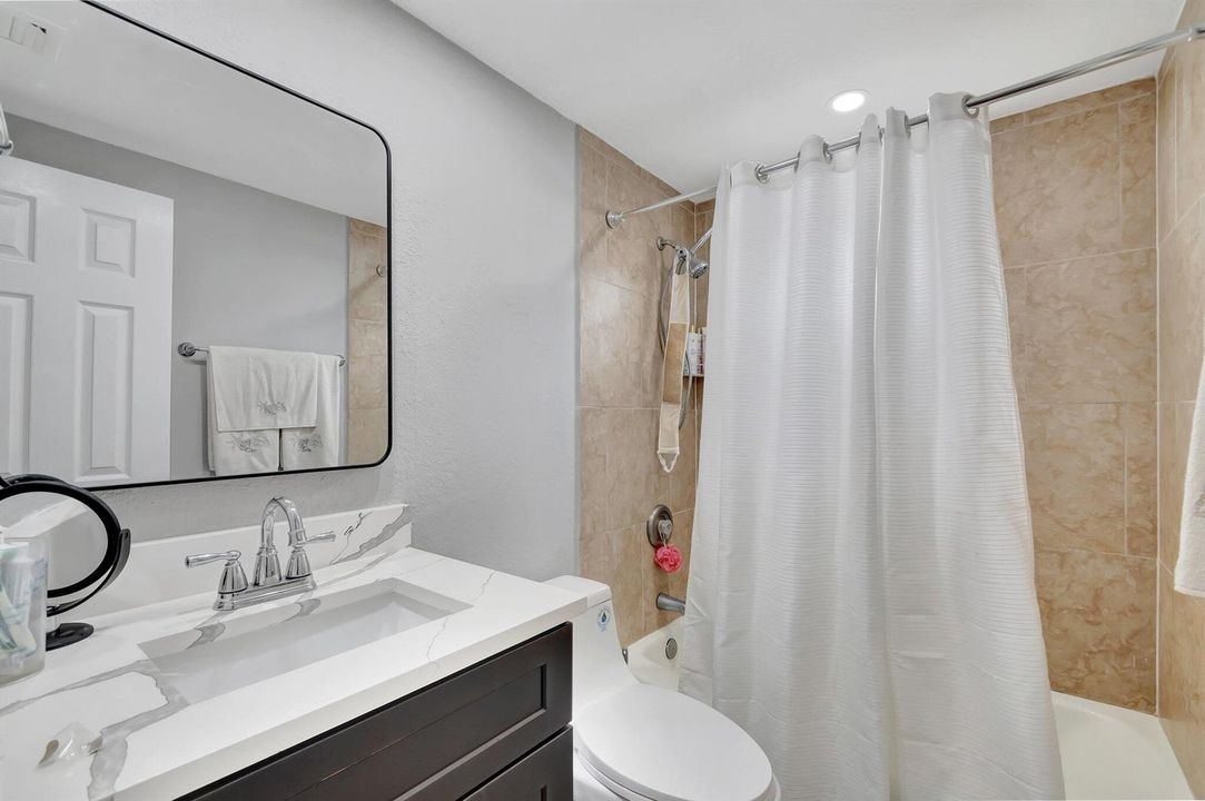 Efficiency/guest house